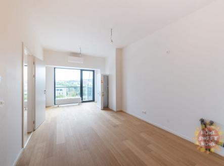 Pronájem bytu, 2+kk, 43 m²