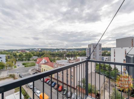 Pronájem bytu, 2+kk, 43 m²