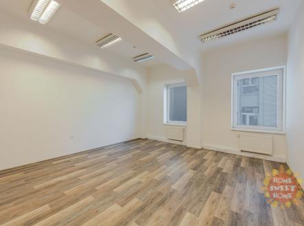 Pronájem - kanceláře, 28 m²