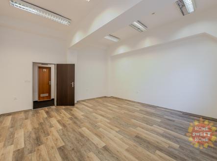 Pronájem - kanceláře, 28 m²