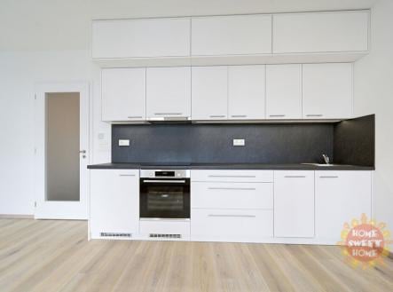 Pronájem bytu, 1+kk, 39 m²