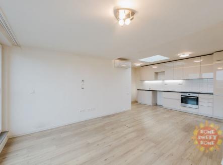 Pronájem bytu, 2+kk, 49 m²