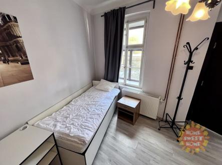 Pronájem bytu, 1+kk, 20 m²