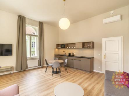 Pronájem bytu, 2+kk, 54 m²