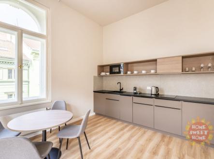 Pronájem bytu, 2+kk, 54 m²