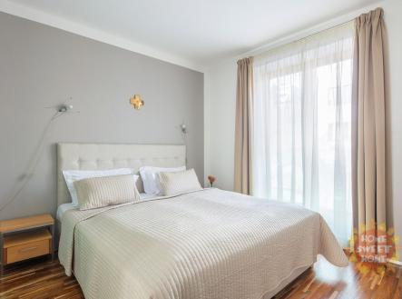 Pronájem bytu, 2+kk, 45 m²