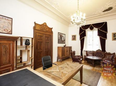 Pronájem kanceláře, 71 m²