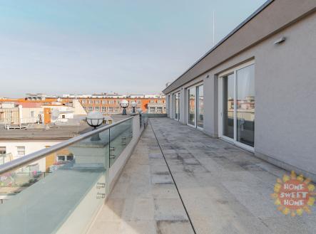 Pronájem bytu, 3+1, 173 m²