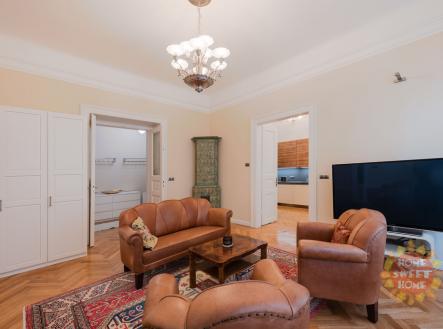 Pronájem bytu, 4+1, 135 m²