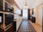 Pronájem bytu, 5+1, 184 m²