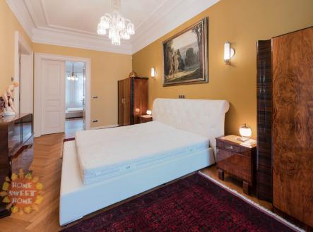 Pronájem bytu, 5+1, 184 m²