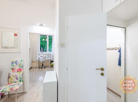 Pronájem jiné, 27 m²