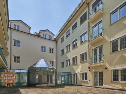 Pronájem kanceláře, 51 m²
