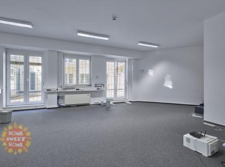 Pronájem kanceláře, 51 m²