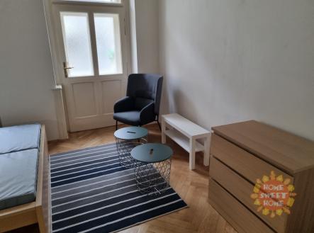 Pronájem bytu, 1+kk, 33 m²