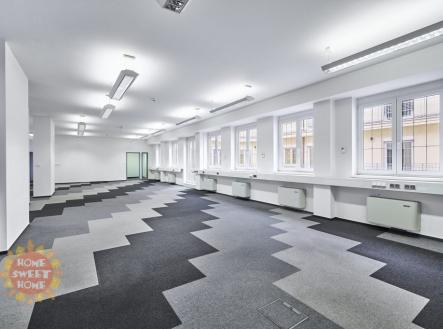 Pronájem kanceláře, 401 m²