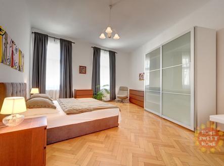 Pronájem bytu, 4+1, 132 m²