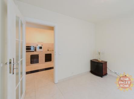 Pronájem kanceláře, 56 m²