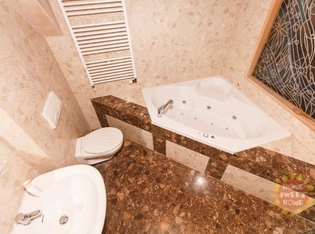 Pronájem bytu, 3+1, 120 m²