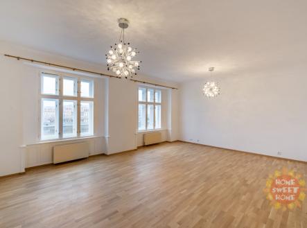 Pronájem bytu, 6+1, 200 m²