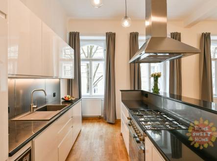 Pronájem bytu, 3+kk, 119 m²