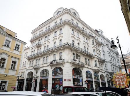 Pronájem bytu, 4+1, 174 m²