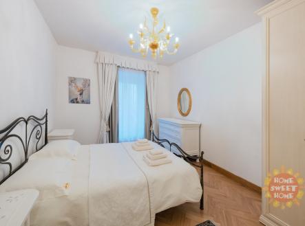 Pronájem bytu, 3+kk, 96 m²