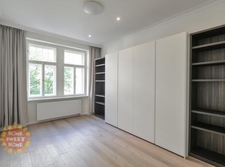 Pronájem bytu, 3+1, 138 m²