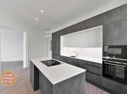 Pronájem bytu, 3+1, 138 m²