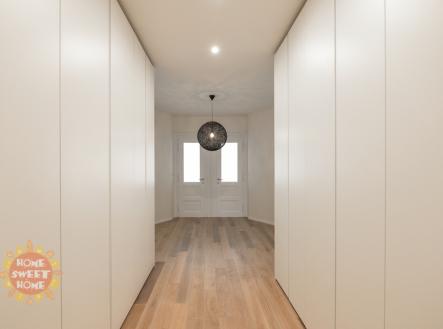 Pronájem bytu, 3+1, 138 m²