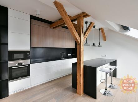 Pronájem bytu, 3+kk, 156 m²