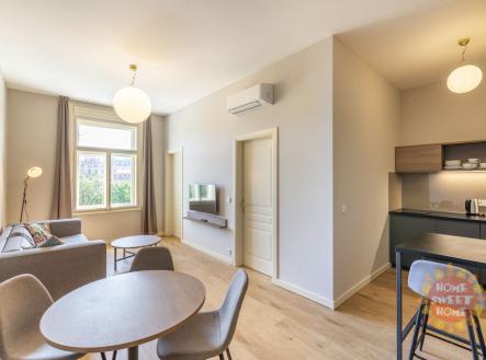 Pronájem bytu, 2+kk, 43 m²