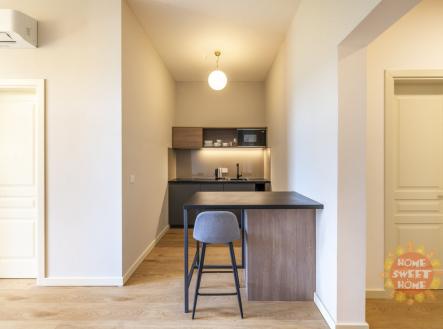 Pronájem bytu, 2+kk, 43 m²