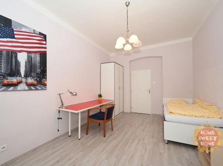 Pronájem bytu, 1+kk, 28 m²