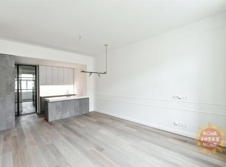 Pronájem bytu, 3+kk, 93 m²