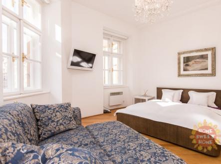 Pronájem bytu, 2+kk, 46 m²