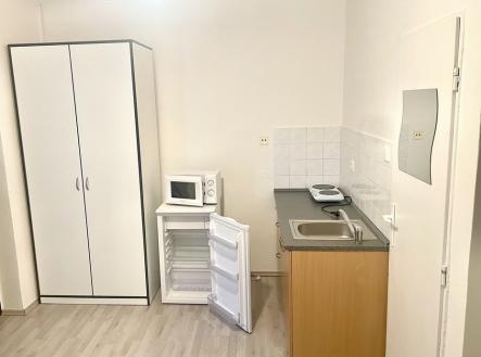 Pronájem bytu, 1+kk, 23 m²