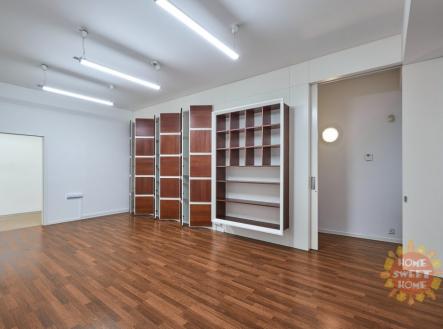 Pronájem kanceláře, 78 m²