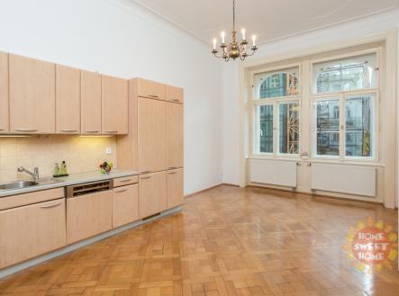 Pronájem bytu, 4+1, 180 m²