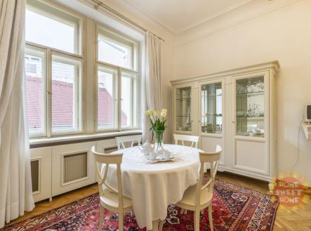 Pronájem bytu, 3+kk, 79 m²