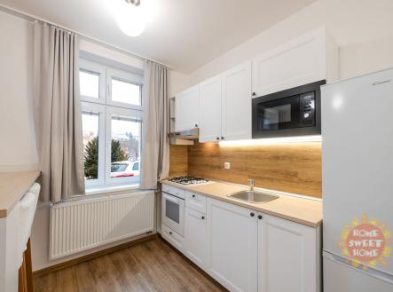 Pronájem bytu, 2+kk, 40 m²