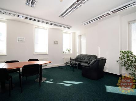 Pronájem kanceláře, 31 m²
