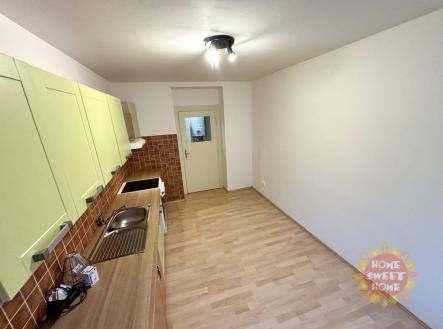 Pronájem bytu, 1+1, 60 m²