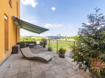 Pronájem bytu, 1+kk, 32 m²