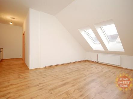 Pronájem bytu, 2+kk, 47 m²