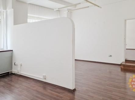 Pronájem kanceláře, 64 m² obrázek