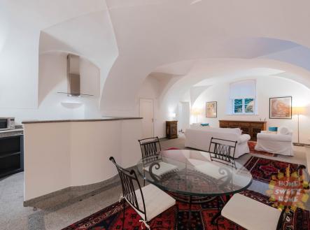 Pronájem bytu, 2+kk, 92 m²