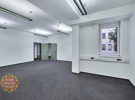 Pronájem kanceláře, 46 m²