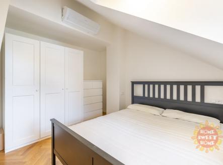 Pronájem bytu, 2+kk, 39 m²