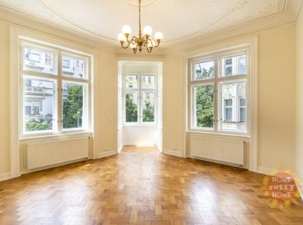 Pronájem bytu, 4+1, 151 m²